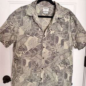 Hurley Men's Tropical Print Shirt